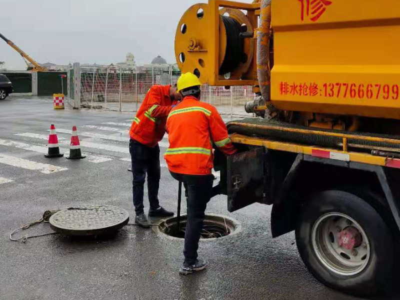 宝安专业疏通下水道 抽化粪池 新型压缩车、高压清洗